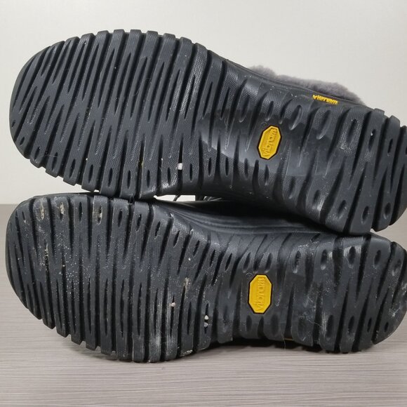 UGG Adirondack II 1906 Waterproof Boots Black Leather & Sheepskin Women Size 9 - Picture 10 of 16